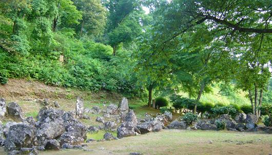 湯殿跡庭園